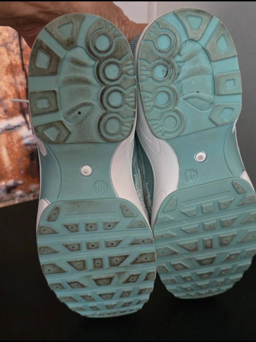 Women's White/Aqua Sneakers Sz 10 - Picture 6 of 6